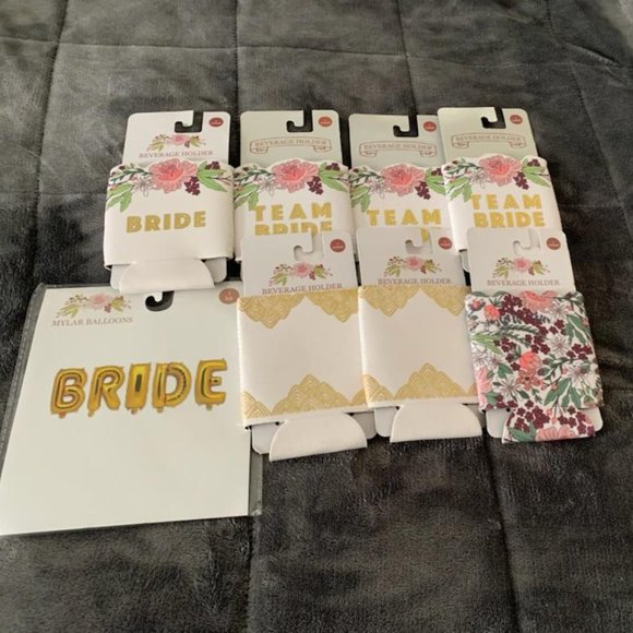 Team Bride. Beverage holders and a mylar balloon - Picture 2 of 2